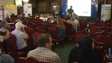 13657956bayer_seminar_rapitsa