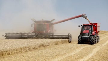 34774430AGRI7616