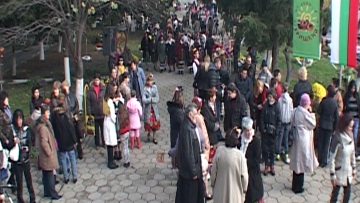 4135147FESTIVAL.Still002