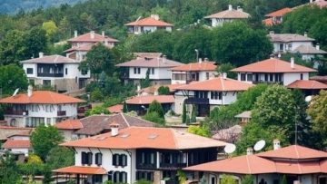 99969663medium_Arbanasi-view