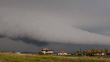 поморие буря лозя