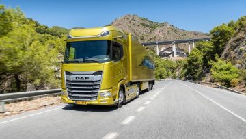 01.DAF_XG+