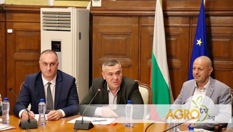 Предложението бе подкрепено от представителите на Министерството на здравеопазването в Националния съвет по храните