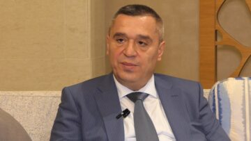 Georgi Tahov sluzheben ministar