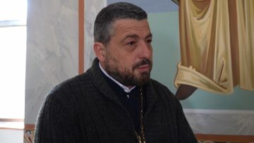 Otets Petar Ivanov sveshtenik hram Vazkresenie Hristovo