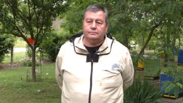 Geni Titov pchelar