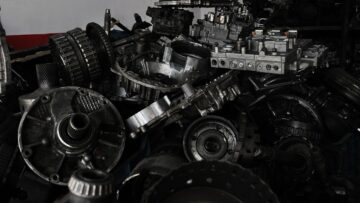 spare-parts-2774041_1280
