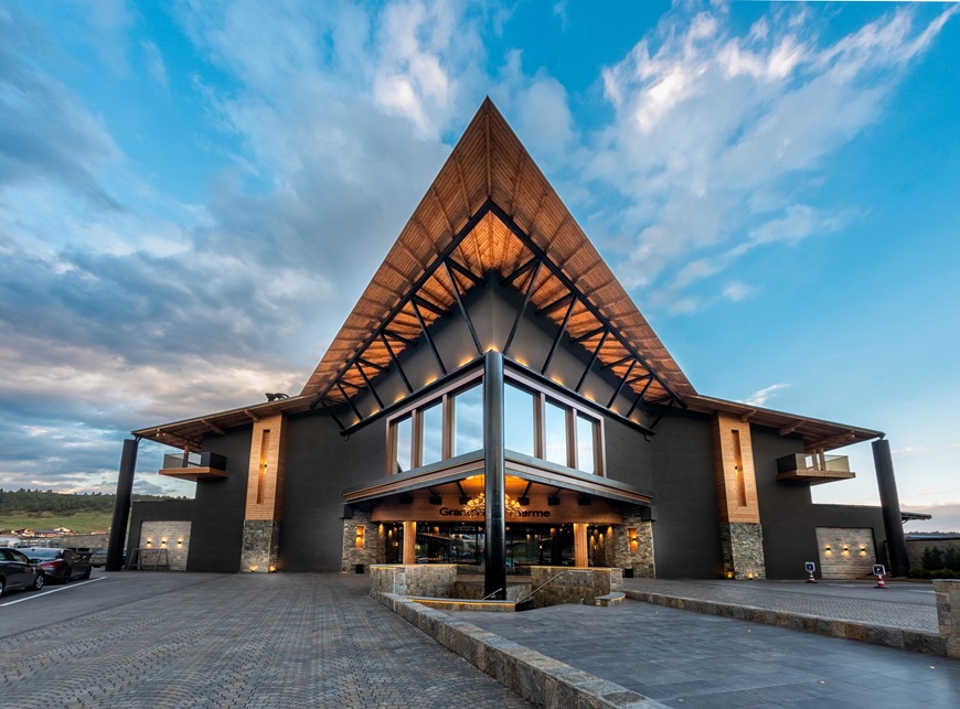 Grand Hotel Therme – идеалното място за любителите на конна езда